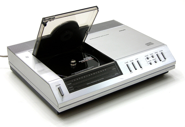 CD-player-Philips-CD100-2