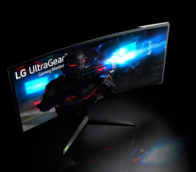 <b>Um dos monitores curvos que mais atraíram atenções na CES, com 34”.</b>