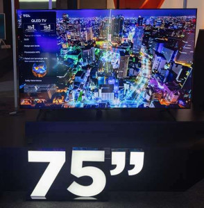 Apesar do apelo das QD-MiniLED, a empresa promete mais lançamentos em QLED.