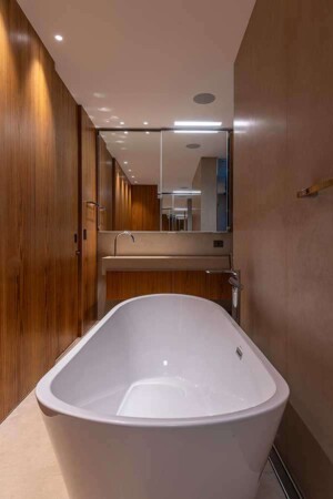 Banho master, também com som ambiente.